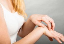12 Skin Cancer Signs & Symptoms