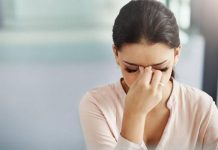 12 Early Signs of Pink Eye