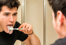 7 Things Your Tongue Says About Your Health