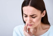 Typical Symptoms of Lockjaw